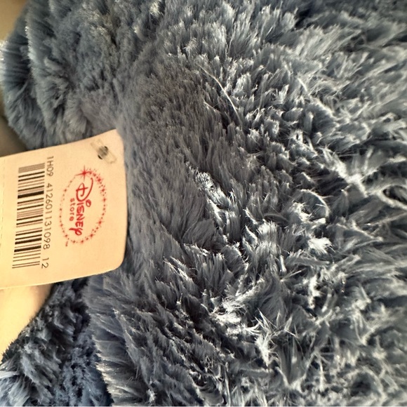 Disney Store Exclusive Winnie The Pooh Eeyore Winter Snowflake Plush Stuffed HTF - Picture 5 of 9